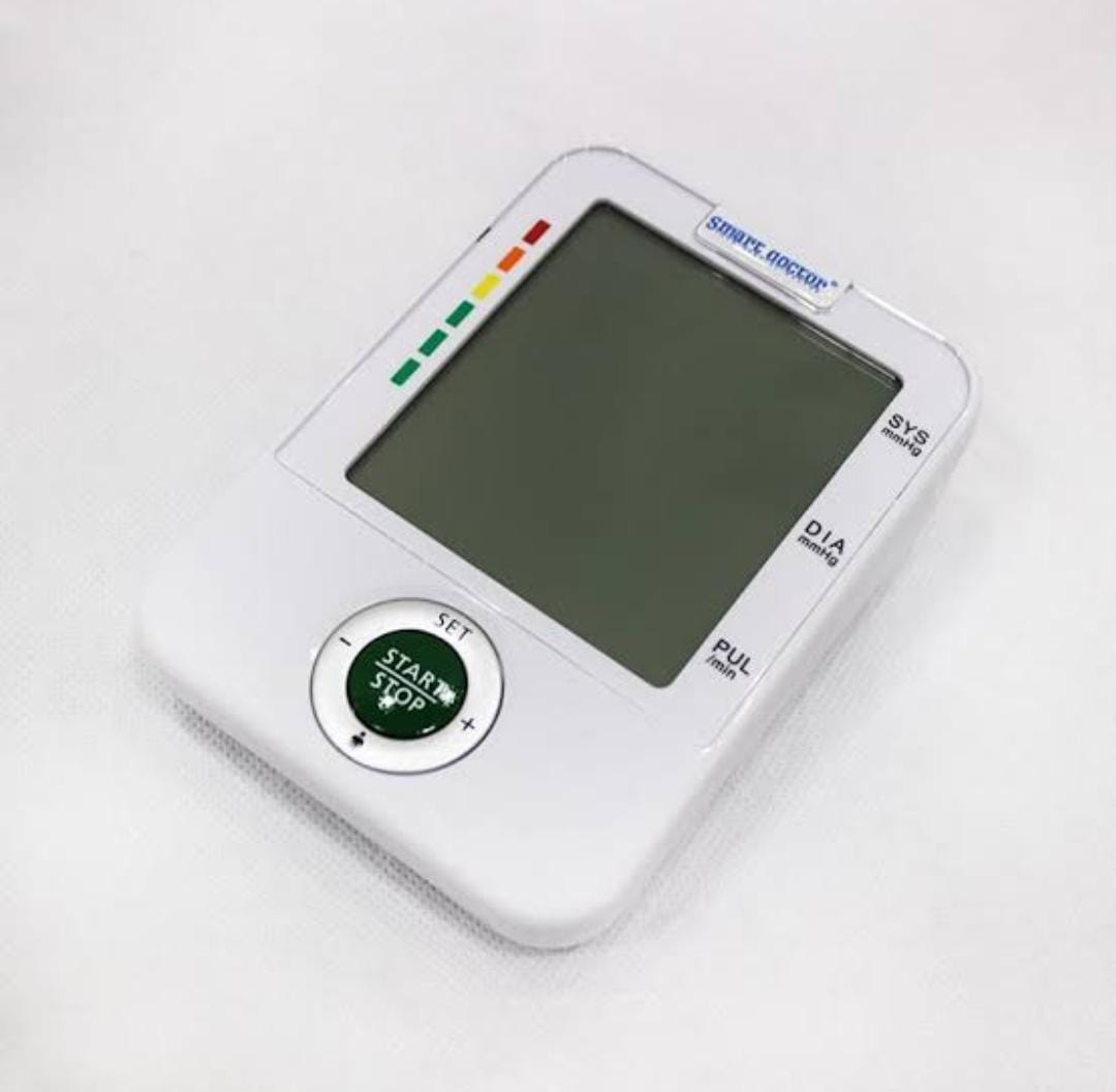 Smart Doctor Automatic Blood Pressure Monitor U80J <p>Automatic blood pressure monitor in the upper arm<br>accurate blood pressure measurement on the upper arm measurements are classified according to the who ( world health organization ) evolution system using a traffic-light colour scale<br>60 memory slots for each of the 4 users<br>arrhythmia indicator<br>calculates average value of data of the last 3 results<br>extra large . easy to read display<br>display items : systolic .diastolic . pulse . data . time<br>very large cuff ( arm circumferences 22 – 36 cm )<br>including batteries ( 4*AA )<br>2 years warranty</p> Smart Doctor Automatic Blood Pressure Monitor U80J - Image 2